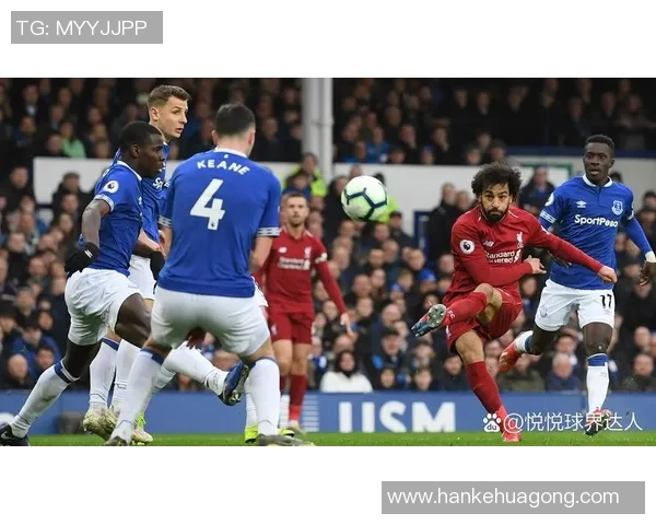 足球球星情绪失控引发场上冲突 严重影响比赛进程和球队士气