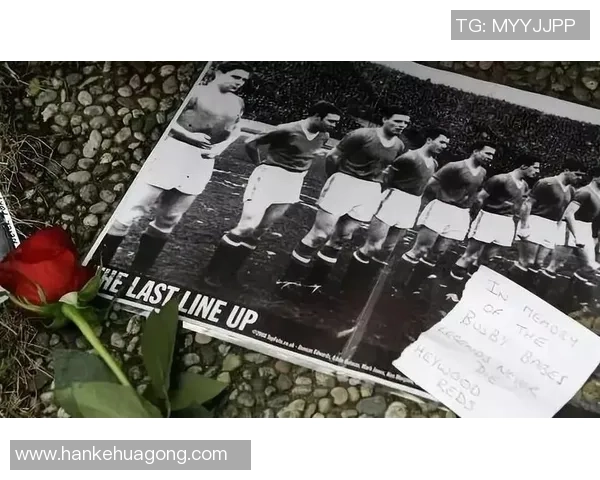 足球球星飞机头风格解析 探秘其背后的时尚魅力与文化影响